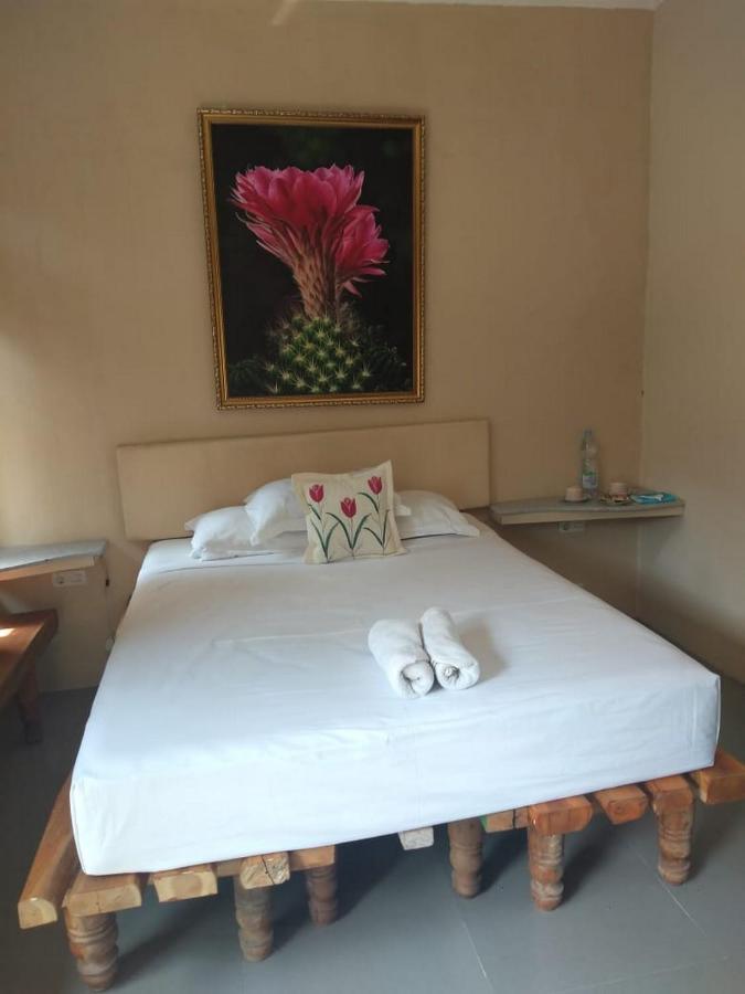 ホテル Mango House Semarang Redpartner エクステリア 写真